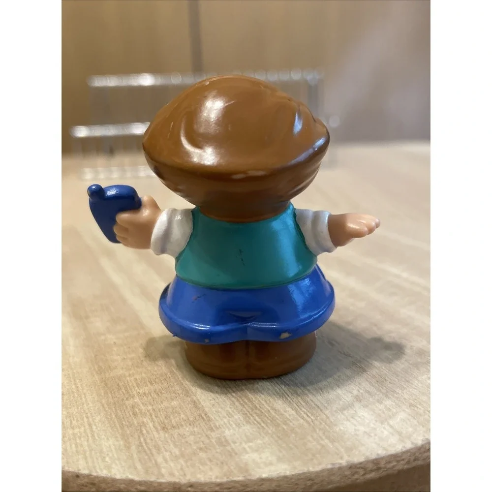 Fisher-Price Little People Dad figure from the 2001 Sweet Sounds Home play set